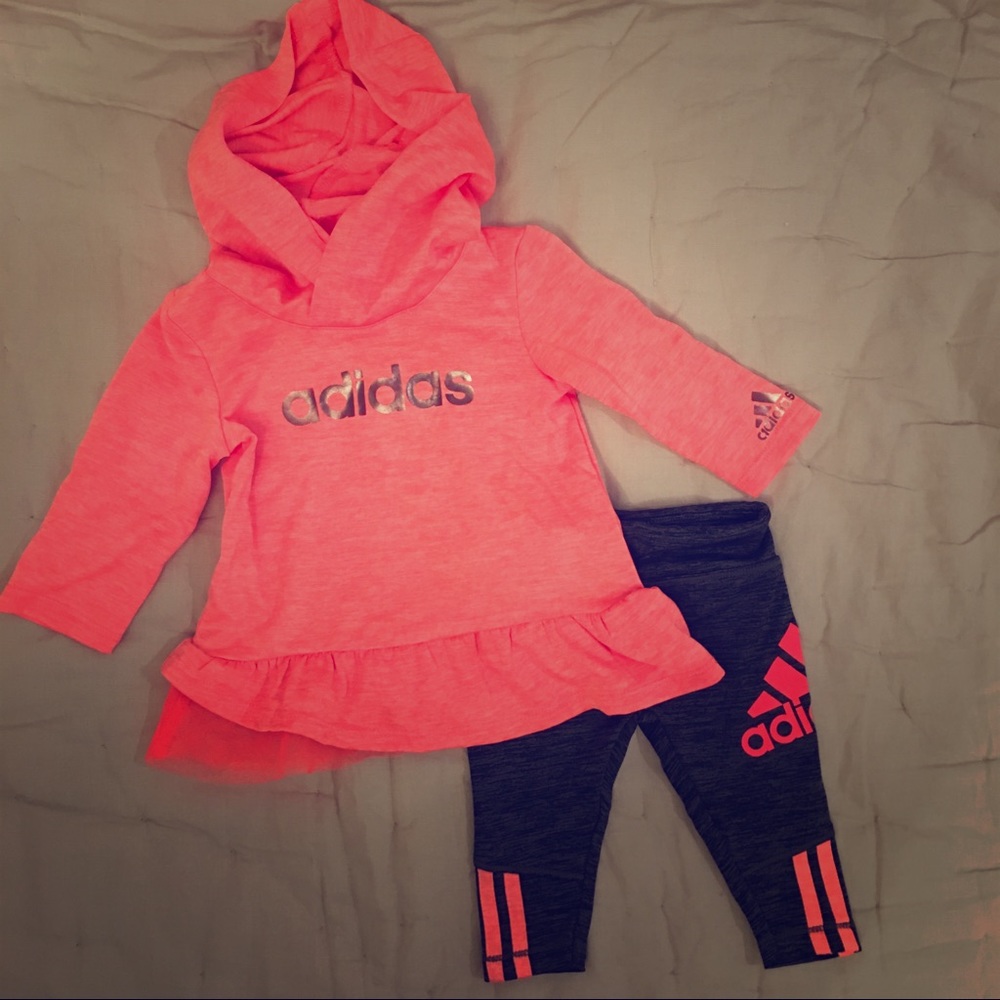 Adidas hoodie and yoga pants 3-6 months girl